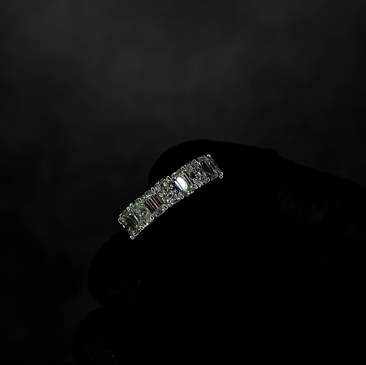 Gabby 2.0 Custom - 4 Carat Band