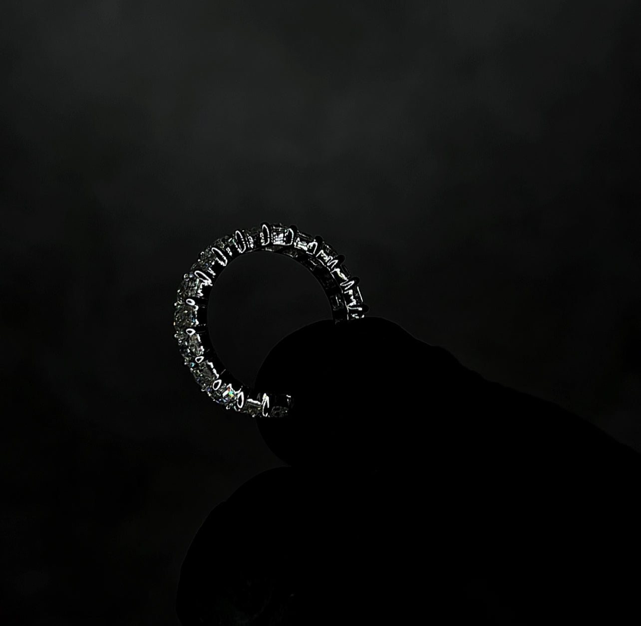 Gabby 2.0 Custom - 4 Carat Band